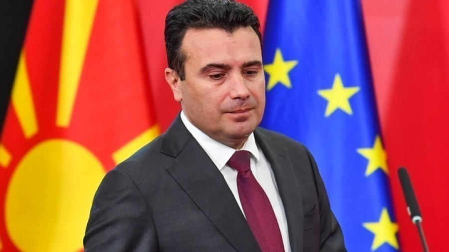 O Ζόραν Ζάεφ ηγείται κυβέρνησης μειοψηφίας - Δράμα με Αλβανό βουλευτή