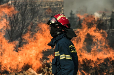 Πολύ υψηλός κίνδυνος πυρκαγιάς σήμερα σε 6 περιφέρειες της χώρας