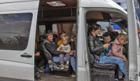 Αγωνία για τους 200 αμάχους που παραμένουν εγκλωβισμένοι στο Αζοφστάλ