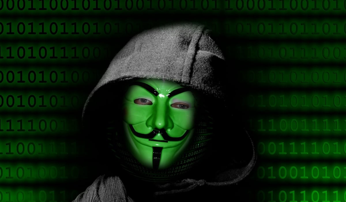 Anonymous: «Έριξαν» τη σελίδα της βασικής υπηρεσίας ασφάλειας της Ρωσίας
