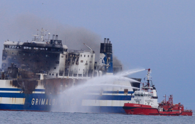 Euroferry Olympia: Το γκαράζ του φλεγόμενου πλοίου - Εικόνες ντοκουμέντα από εκεί που ξεκίνησε η μεγάλη φωτιά