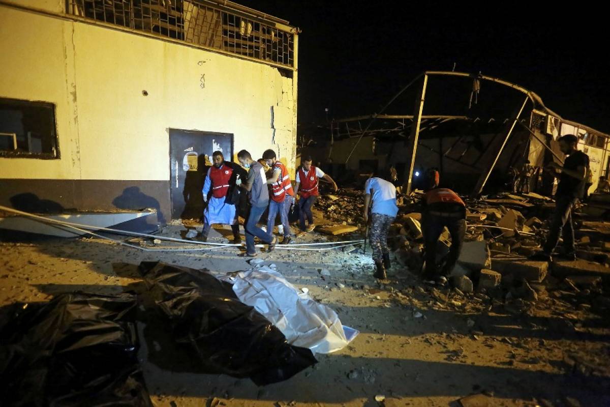 Λιβύη: Αεροπορική επιδρομή σε προσφυγικό κέντρο - 40 νεκροί και 80 τραυματίες