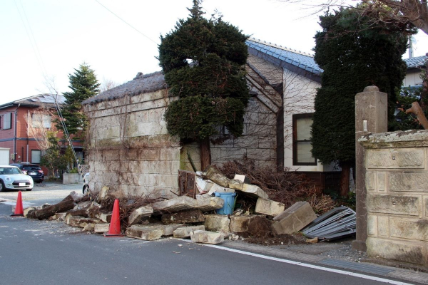 Σεισμός στην Ιαπωνία: Τουλάχιστον 4 νεκροί, χιλιάδες νοικοκυριά χωρίς ρεύμα (Βίντεο)