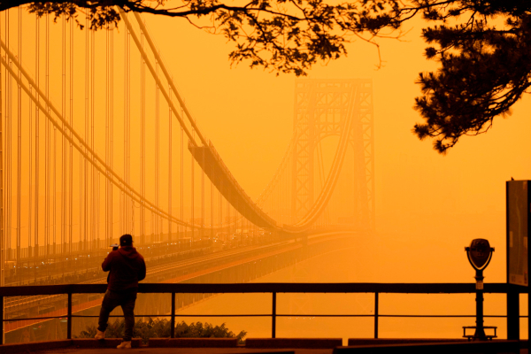 Φωτιές στον Καναδά: «Χάθηκε» η Νέα Υόρκη από τον καπνό - Σε υψηλά επίπεδα η ρύπανση (Εικόνες)