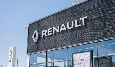 Renault: Η πρώτη μεγάλη εθνικοποίηση στη Ρωσία - Οι δύο όροι της πώλησης