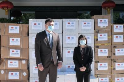 Κορονοϊός: H Κίνα προσέφερε 50.000 μάσκες στην Ελλάδα