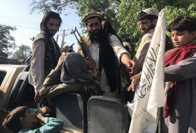 Αφγανιστάν: Συγκρούσεις Ταλιμπάν με δυνάμεις του πρώην αντιπροέδρου