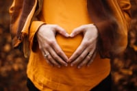 Γρίπη: Προσοχή για έγκυες και παιδιά - Τι λένε οι ειδικοί