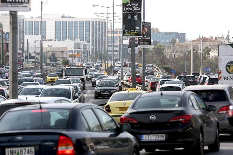 Αθήνα: Αυξημένη η κίνηση - Οι δρόμοι που είναι στο «κόκκινο»