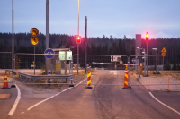 Φινλανδία: Δεκάδες μετανάστες στα σύνορα μετά το κλείσιμο των συνοριακών σταθμών