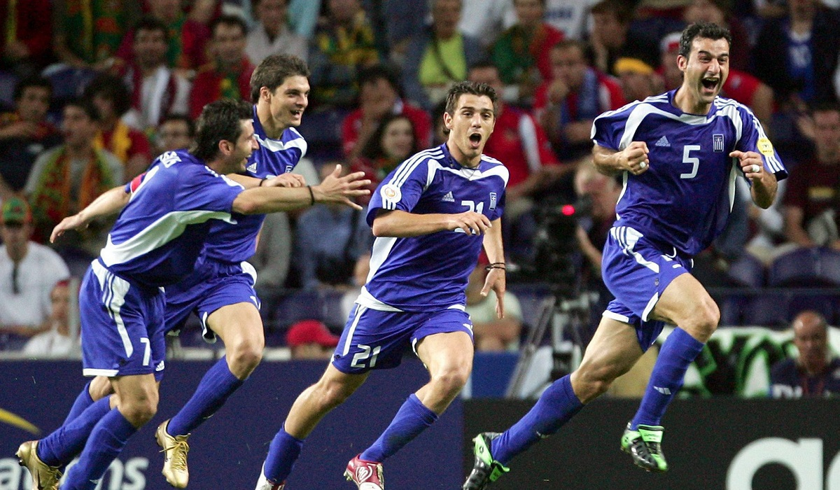 Euro 2004: Σαν σήμερα τo «ασημένιο» γκολ που έστειλε την Ελλάδα στον τελικό