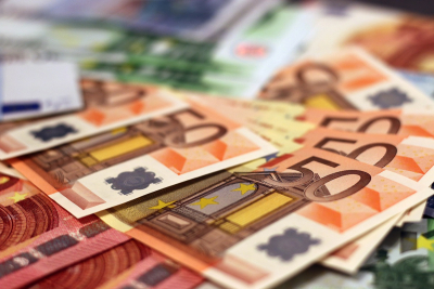 Κατώτατος μισθός: Οι 3ετίες κλέβουν έως 312 ευρώ το μήνα