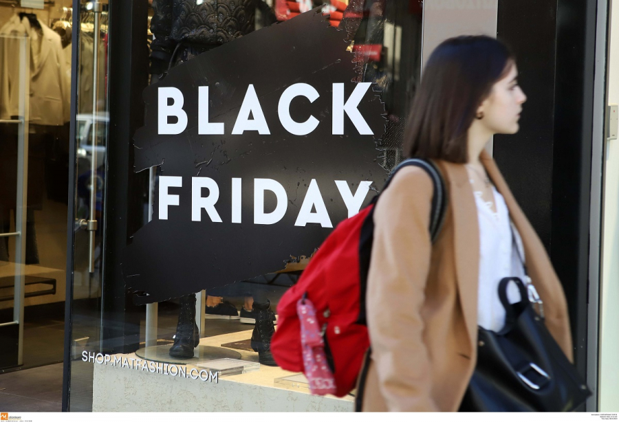 Έρχεται η Black Friday 2021 - Προετοιμάζονται τα καταστήματα
