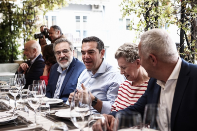 Το γεύμα Τσίπρα με τους υποψήφιους του ψηφοδελτίου Επικρατείας - Φωτογραφίες