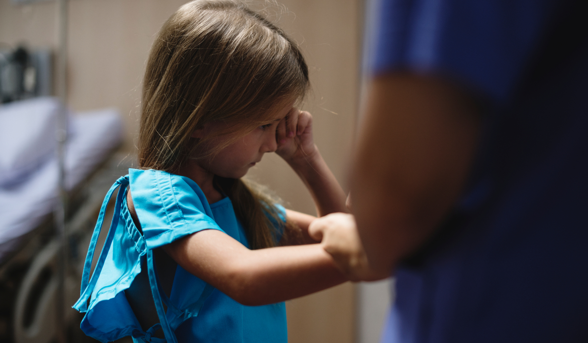 Χαμός στα παιδιατρικά νοσοκομεία: Αναμονή μέχρι και πάνω από 8 ώρες για εκατοντάδες παιδιά