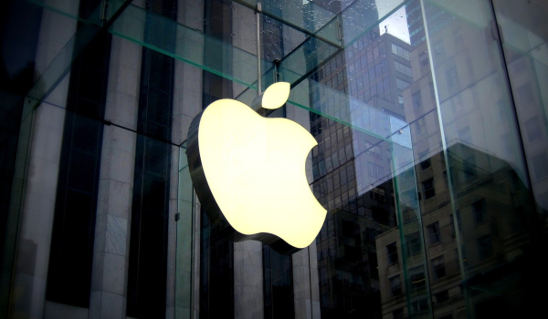 «Βόμβα» από την Apple: Λάνσαρε λογαριασμούς ταμιευτηρίου με επιτόκιο 4,15%