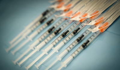 Κορονοϊός: Οι Pfizer/BioNTech ετοιμάζουν τεστ εμβολίων επόμενης γενιάς