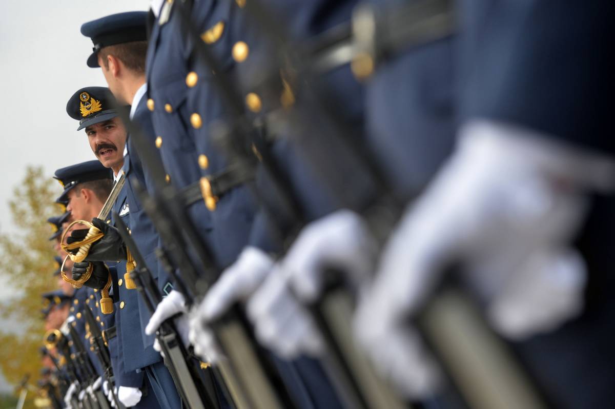 Αναδρομικά στρατιωτικών και Σωμάτων Ασφαλείας: Το ΣτΕ δίνει νέα προθεσμία