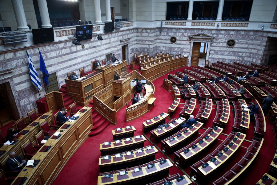 ΣΥΡΙΖΑ: Να δοθούν στη Βουλή οι τραπεζικοί λογαριασμοί 5 εταιρειών που σχετίζονται με υποκλοπές και Pretador