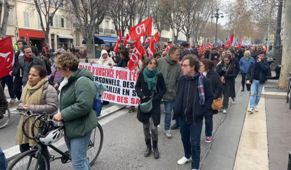 Διαδήλωση εκπαιδευτικών στη Μασσαλία