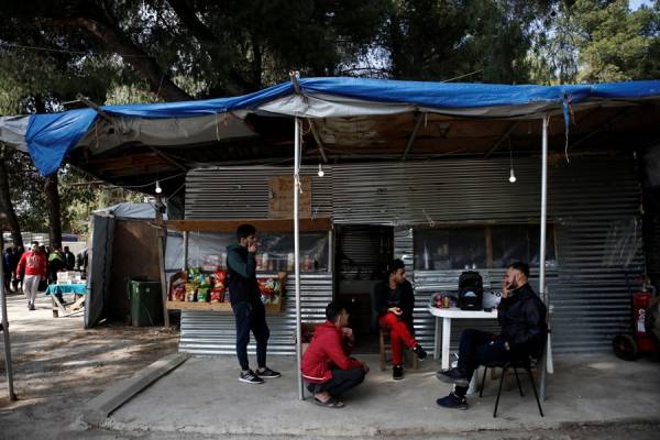 Κορονοϊός: 20 κρούσματα στη δομή φιλοξενίας στη Ριτσώνα - Μπαίνει σε καραντίνα