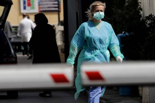 Κορονοϊός: Εθελοντές γιατρούς και νοσηλευτές ψάχνει το υπουργείο Υγείας