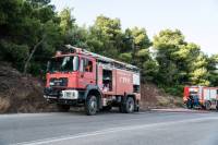 Υπό έλεγχο η πυρκαγιά στην Ε.Ο. Θεσσαλονίκης-Περαίας