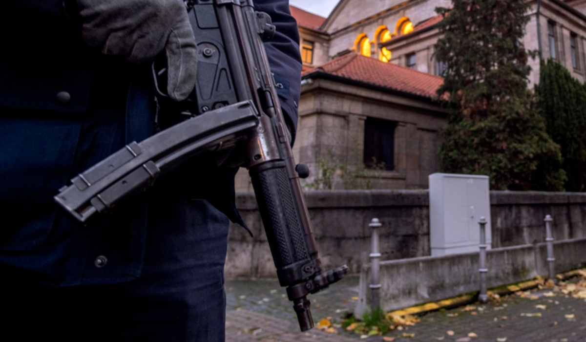 Αμβούργο: Εφοδος της αστυνομίας στο Μπλε Τζαμί - Ψάχνουν ομάδες που συνδέονται με τη Χεζμπολάχ