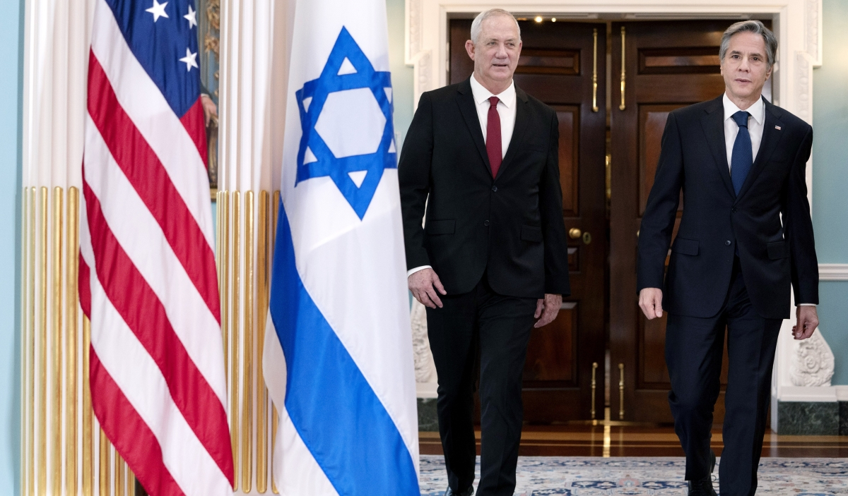 Κρίση στο Ισραήλ: Ο εκλεκτός των ΗΠΑ Μπένι Γκαντζ ξεκινάει διαδικασία για ανατροπή του Νετανιάχου