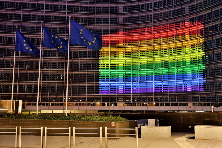 Το Ευρωκοινοβούλιο κήρυξε την ΕΕ «Ελεύθερη Ζώνη για ΛΟΑΤΚΙ» - «Όχι» από Λαγό και Φράγκο