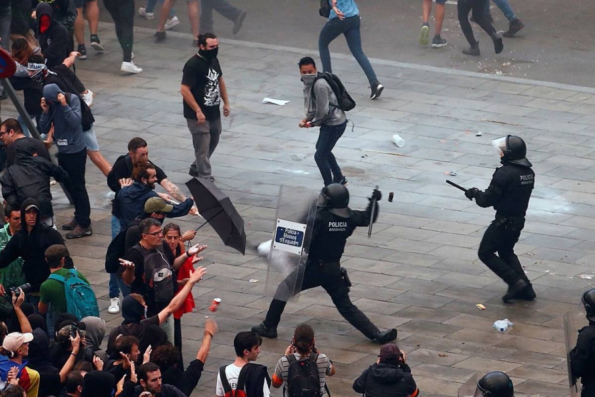 Βαρκελώνη: Τουλάχιστον 78 τραυματίες από επεισόδια λόγω της καταδίκης 12 αυτονομιστών πολιτικών