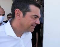 ΠΣ ΣΥΡΙΖΑ: Αναβολή Συνεδρίου και σκληρή επίθεση σε Μητσοτάκη - Η εισήγηση Τσίπρα