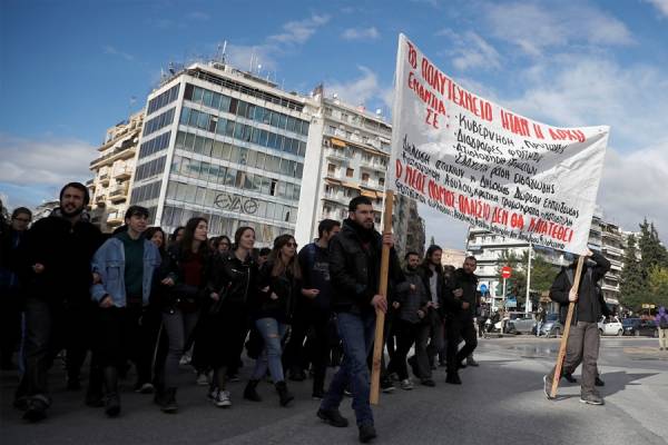 Θεσσαλονίκη: Φοιτητική πορεία για το άσυλο στο κέντρο της πόλης