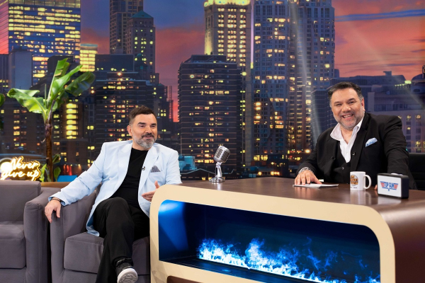 The 2Night Show - Νάσος Γουμενίδης: Βλέπεις έναν άνθρωπο και λες «αυτός είναι ο αδερφός μου;»