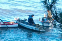 Θάσος: Ψαράς κόντεψε να πνιγεί από τα ίδια του τα δίχτυα - Βίντεο από τον απεγκλωβισμό του