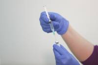 Κορονοϊός: Εμβολιάστηκαν 56 υγειονομικοί στο νοσοκομείο «Σωτηρία»