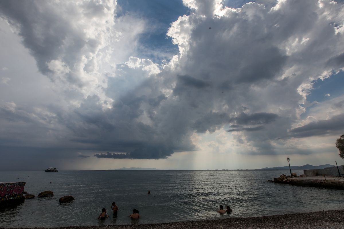 Καιρός: Πότε «χειμωνιάζει» στην Ελλάδα - Τι λένε οι μετεωρολόγοι