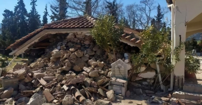 Κατέρρευσε εκκλησία στο Μεσοχώρι από τον σεισμό - Δείτε εικόνες