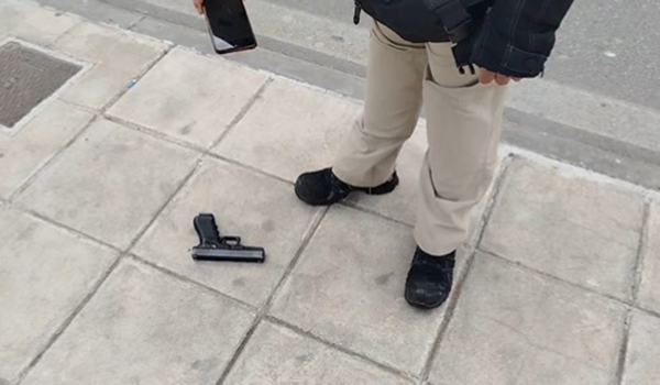 Θεσσαλονίκη: Αστυνομικός… έχασε το όπλο του κατά τη διάρκεια των επεισοδίων