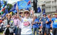 Διαδηλώσεις στην Αγγλία κατά του Μπόρις Τζόνσον και του Brexit