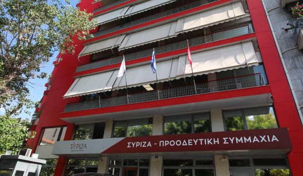 ΣΥΡΙΖΑ: Κεραμέως και Πλεύρης έχουν μετατρέψει τα υπουργεία σε προεκλογικά τους κέντρα