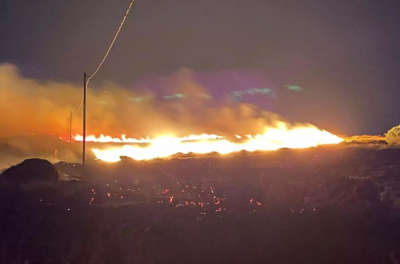 Φωτιά στην Πάρο - Ξέσπασε σε δύσβατη περιοχή του Μώλου