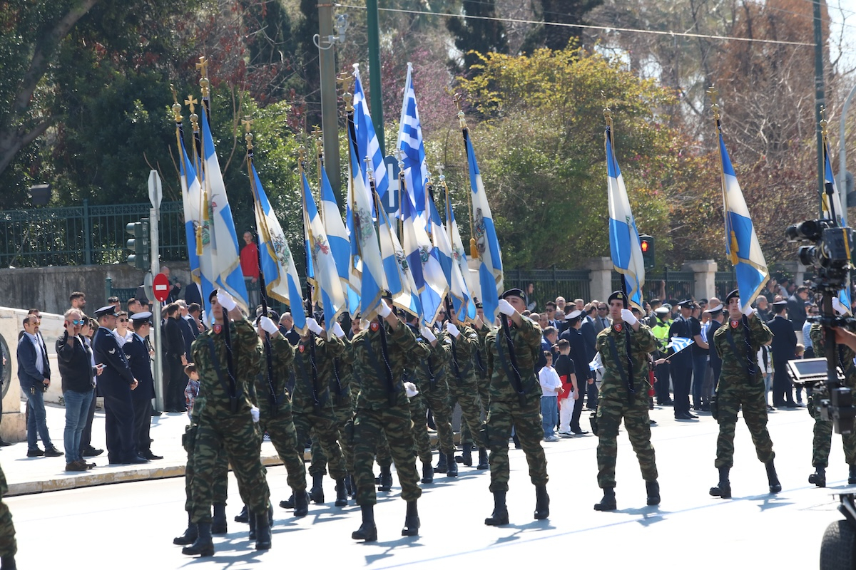 25η Μαρτίου: Ποιοι δρόμοι είναι κλειστοί στην Αθήνα για τη στρατιωτική παρέλαση