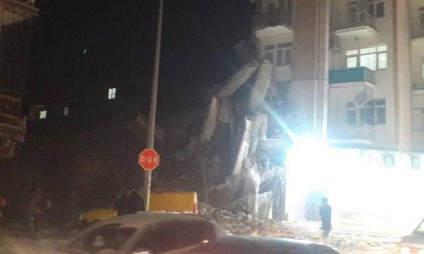 Σεισμός 6,8 Ρίχτερ στην Τουρκία - «Φοβόμαστε μεγάλες ζημιές» - Τουλάχιστον 4 νεκροί