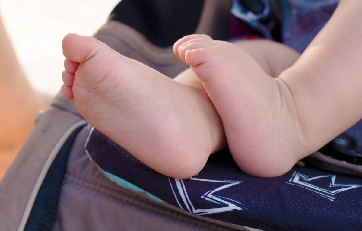 Θρίλερ στις Σέρρες: Αυτοκίνητο παρέσυρε παιδικό καροτσάκι με βρέφος 4 μηνών