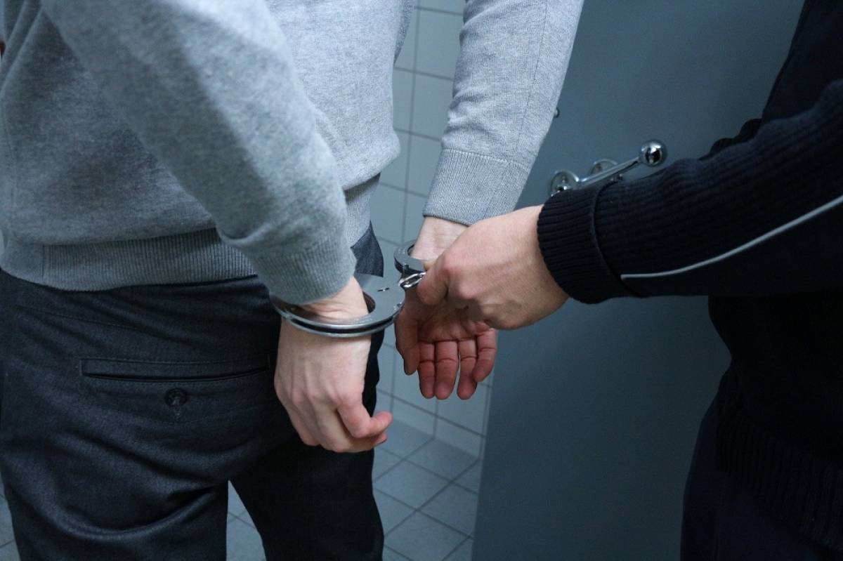 Συνελήφθη Γάλλος για σεξουαλική κακοποίηση τουλάχιστον 300 ανηλίκων