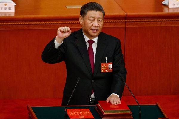 Ο Σι Τζινπίνγκ δίνει έμφαση σε πιο ενεργό ρόλο της Κίνας στην παγκόσμια ασφάλεια
