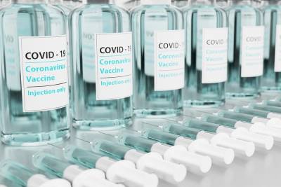 Κορονοϊός: Η G7 θα προσφέρει 1 δισ. δόσεις εμβολίων