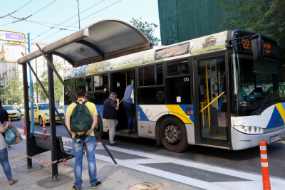 Καραμανλής: 300 νέα λεωφορεία στους δρόμους από τις αρχές Απριλίου