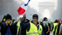 Γαλλία: Η κυβέρνηση αποσύρει αμφιλεγόμενο μέτρο για το συνταξιοδοτικό